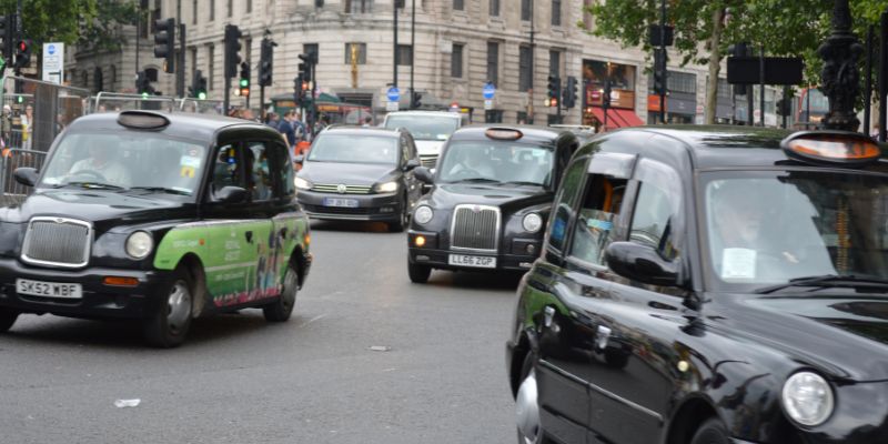 The Rise of Contactless and Mobile Wallets in London Taxis The Rise of Contactless and Mobile Wallets in London Taxis