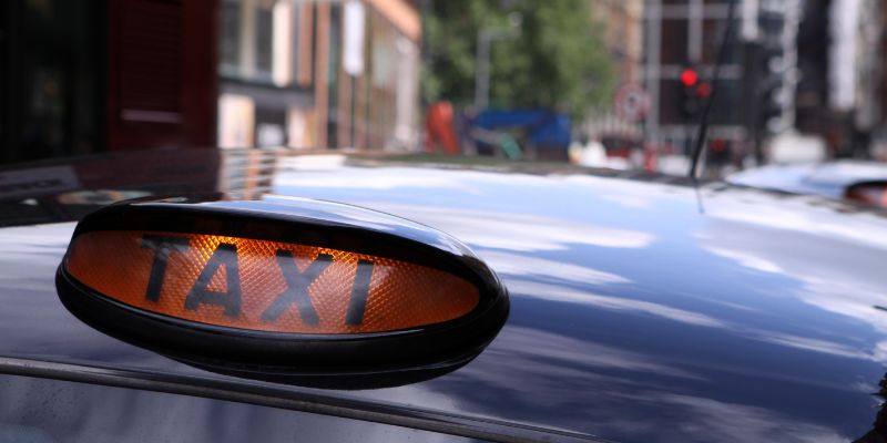 Why London Taxi Drivers Need POS and EPOS Systems Why London Taxi Drivers Need POS and EPOS Systems