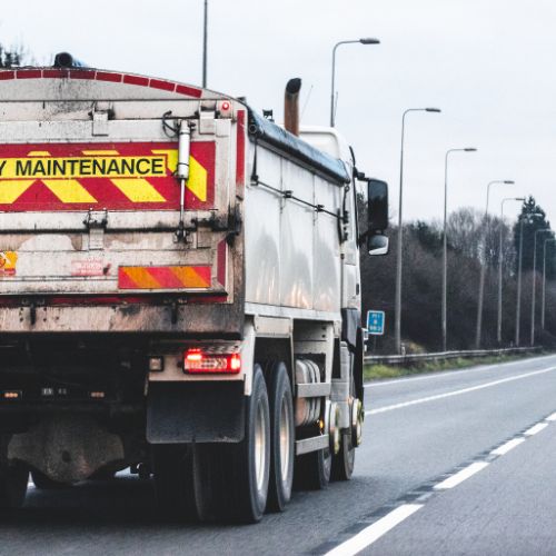 HOW DOES HGV INSURANCE WORK WITH HAULAGE COMPANIES?