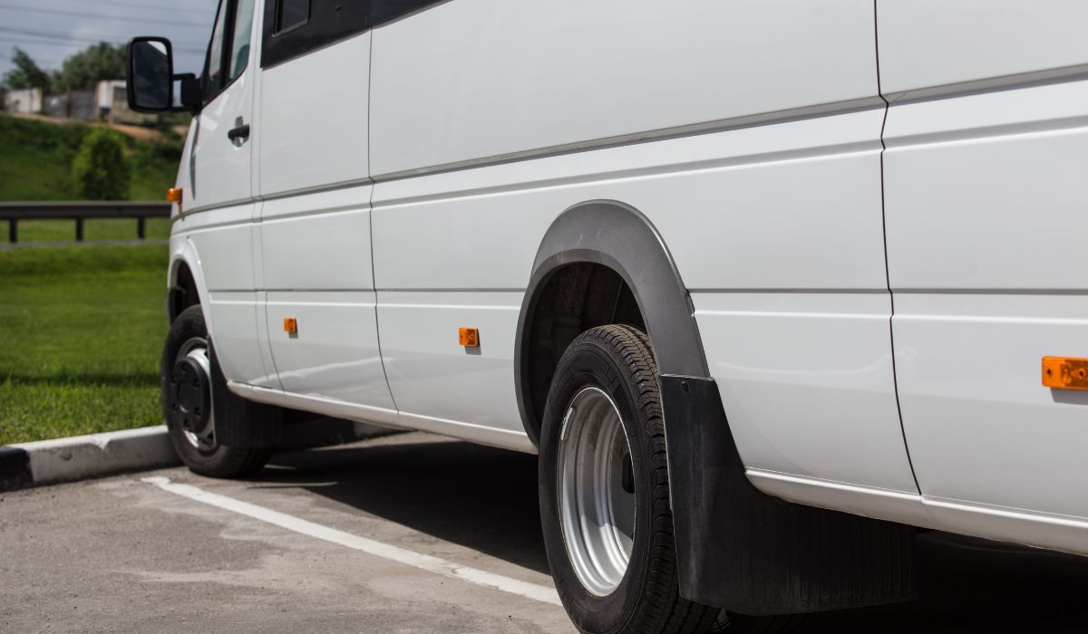 MINIBUS HIRE EXCESS WAIVER INSURANCE